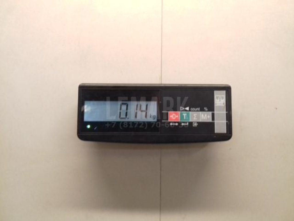 Накладка двери передней левой