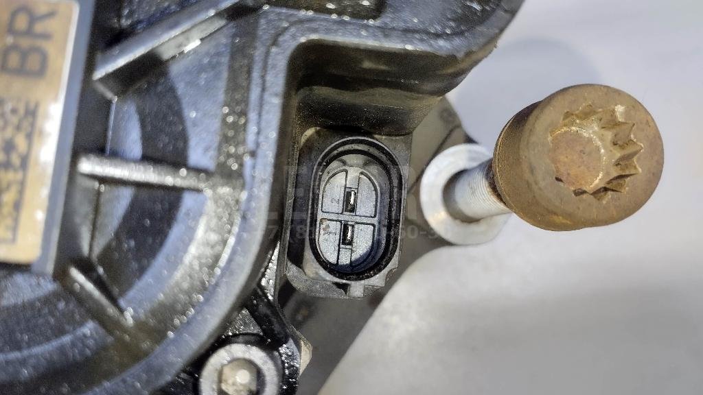 Суппорт тормозной задний правый