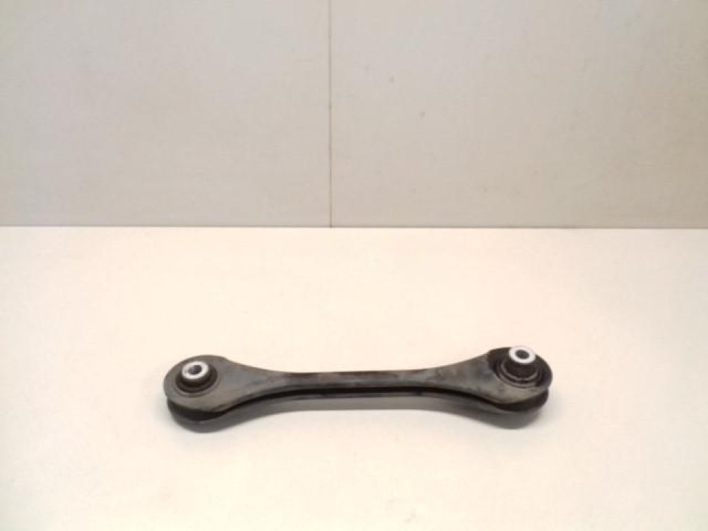 Тяга задняя поперечная