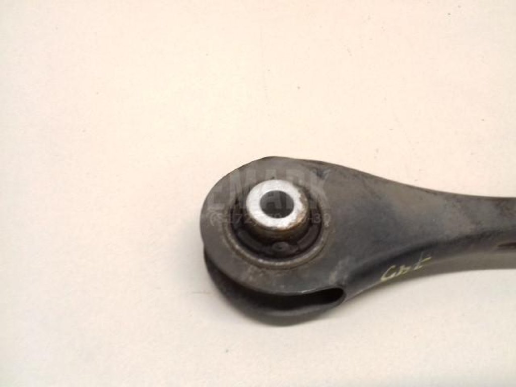 Тяга задняя поперечная