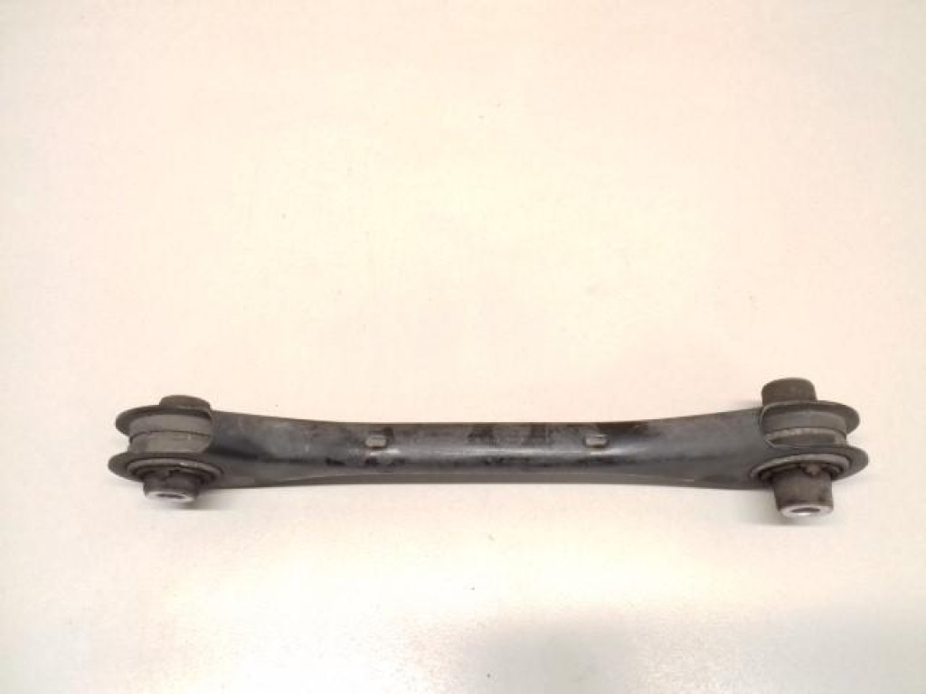 Тяга задняя поперечная