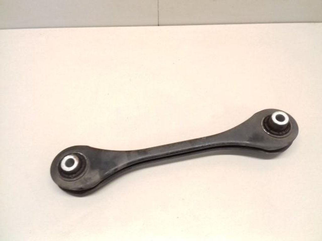 Тяга задняя поперечная