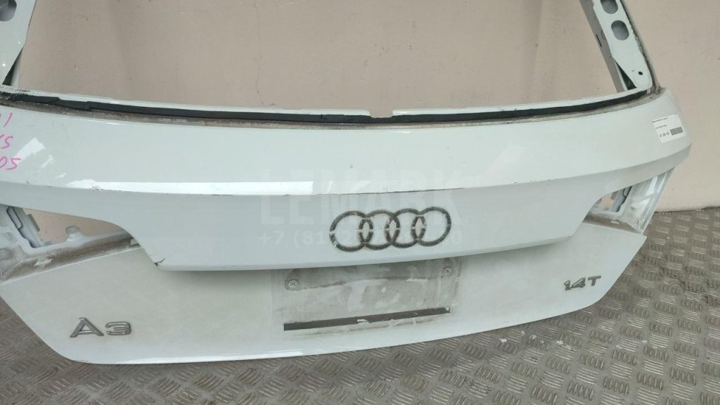 Спойлер (дефлектор) багажника