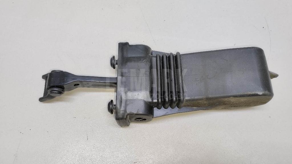 Ограничитель двери