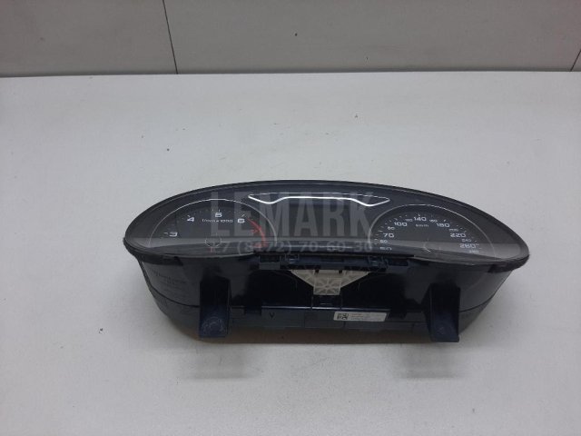 Панель приборов