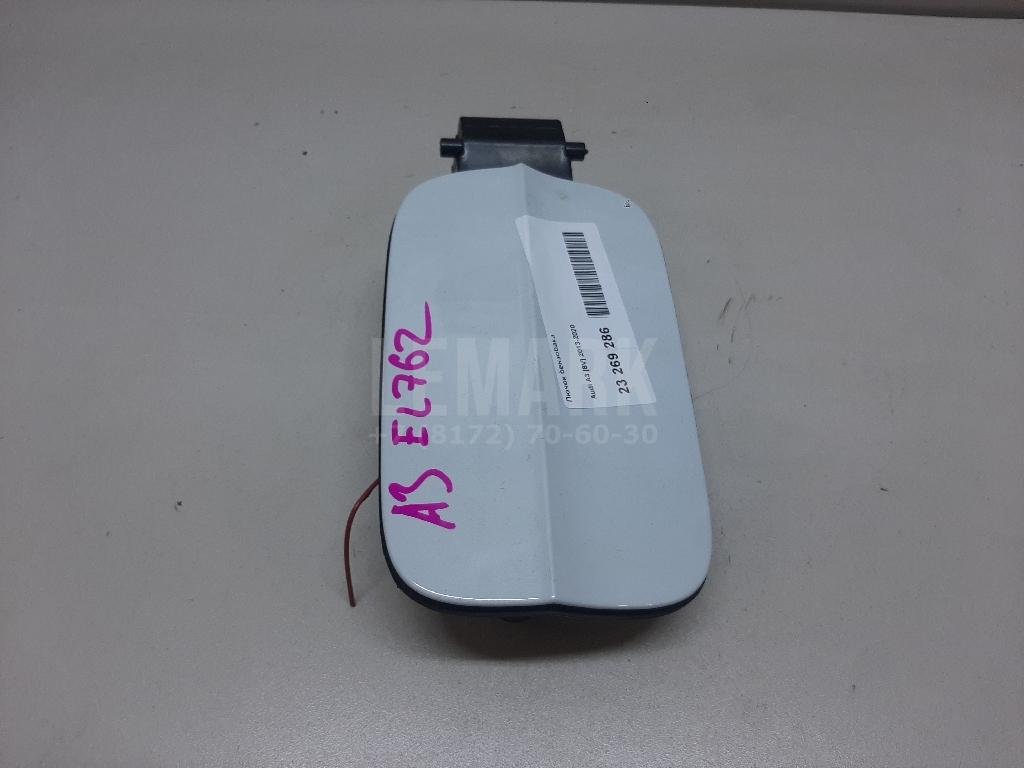 Лючок бензобака