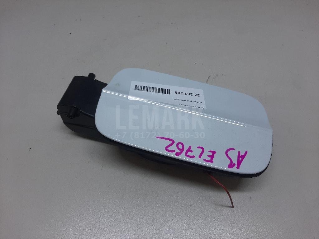 Лючок бензобака