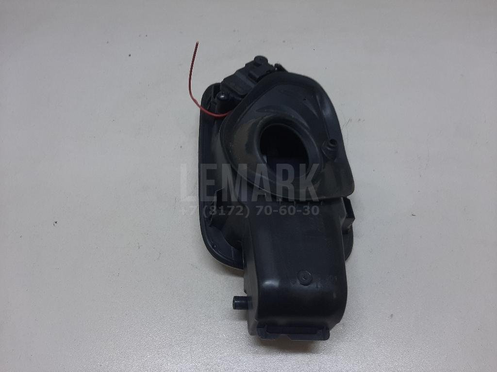 Лючок бензобака