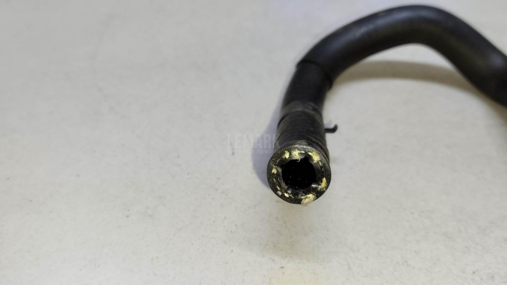 Шланг системы охлаждения