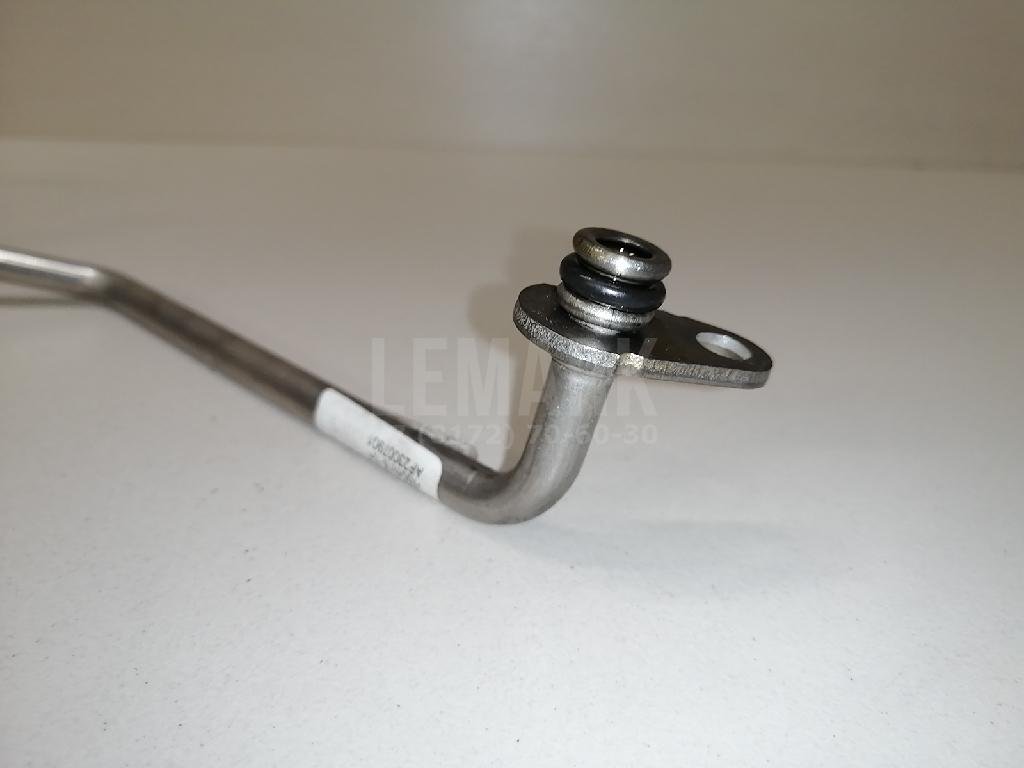 Трубка турбокомпрессора (турбины)