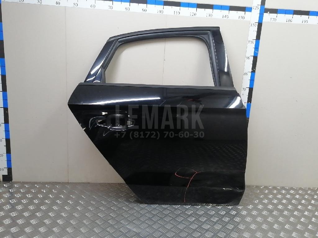Дверь задняя правая