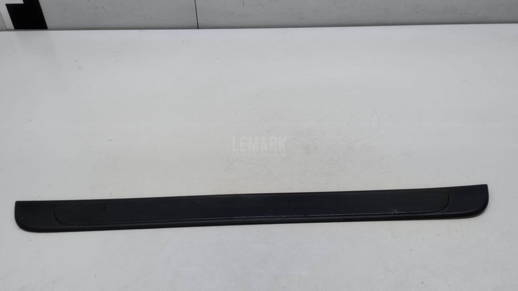 Накладка порога (внутренняя)