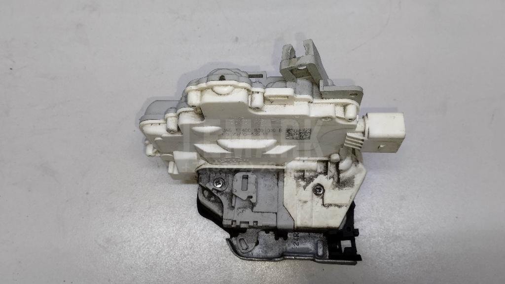 Замок двери задней правой