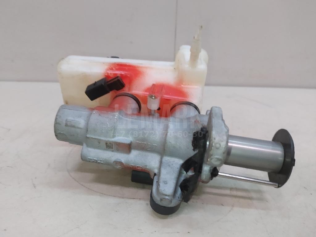 Цилиндр тормозной главный