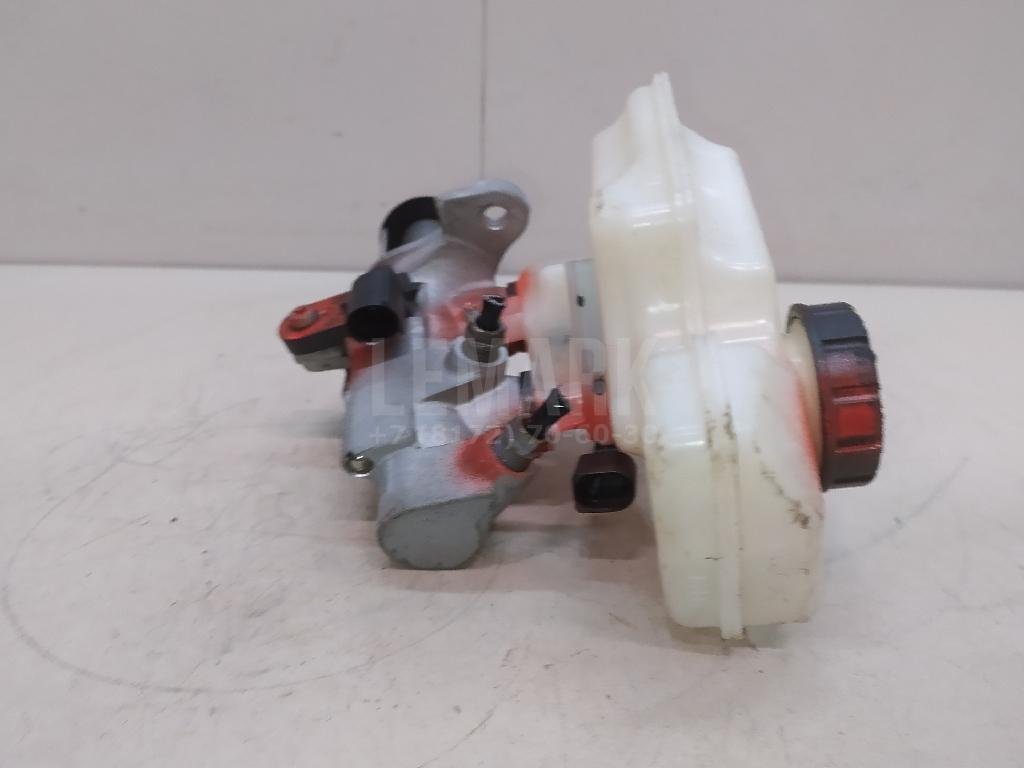 Цилиндр тормозной главный