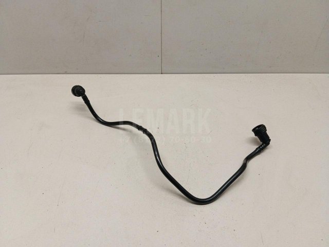 Трубка топливная