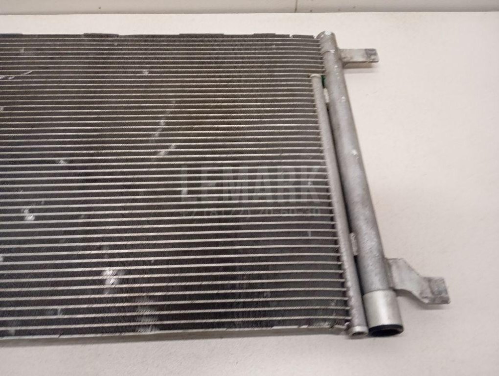 Радиатор кондиционера (конденсер)