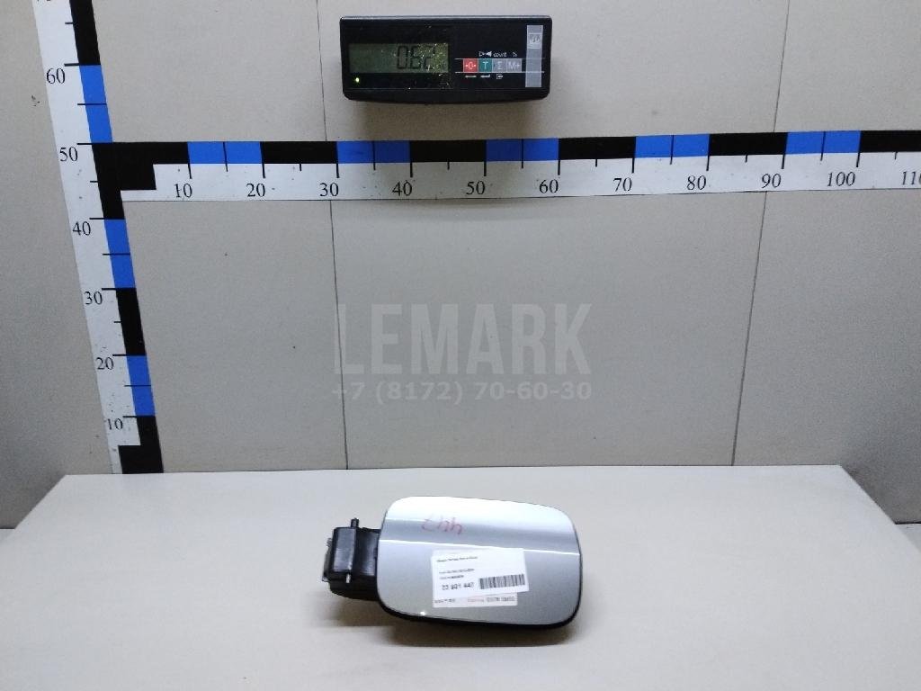 Ниша лючка бензобака