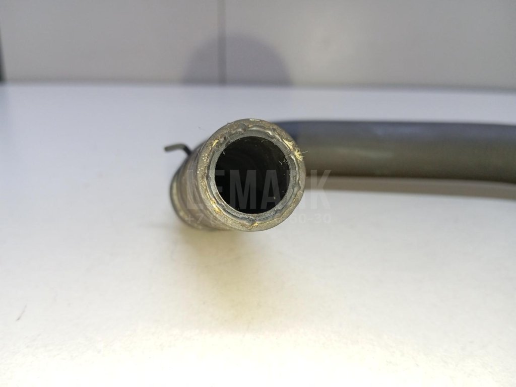 Шланг системы охлаждения