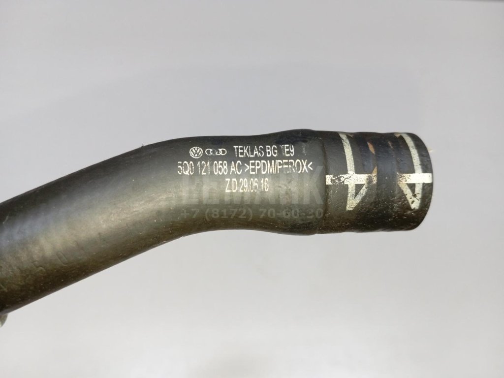 Шланг системы охлаждения