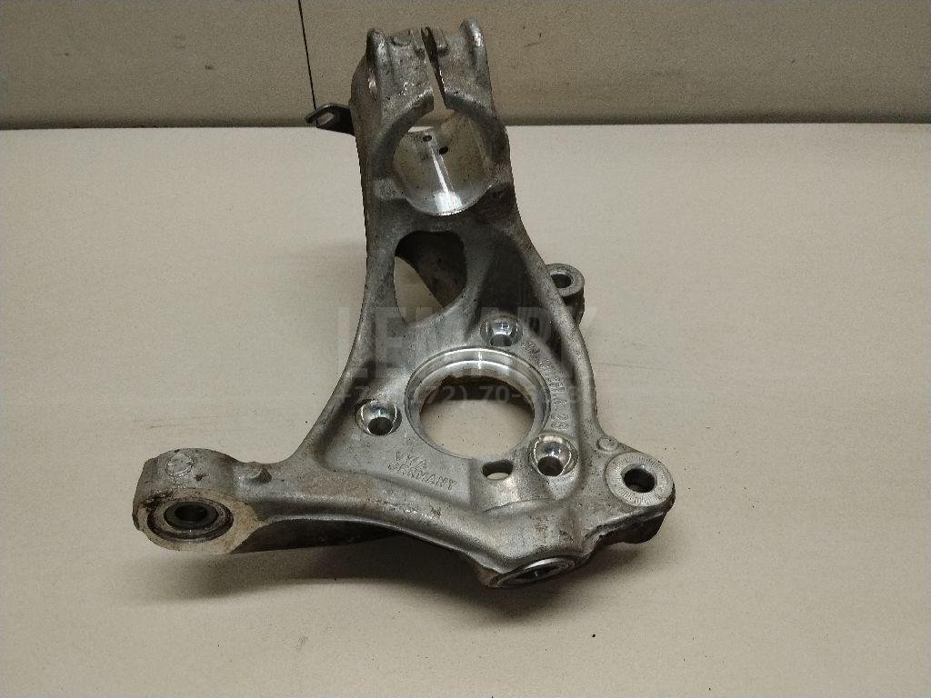 Кулак поворотный передний левый