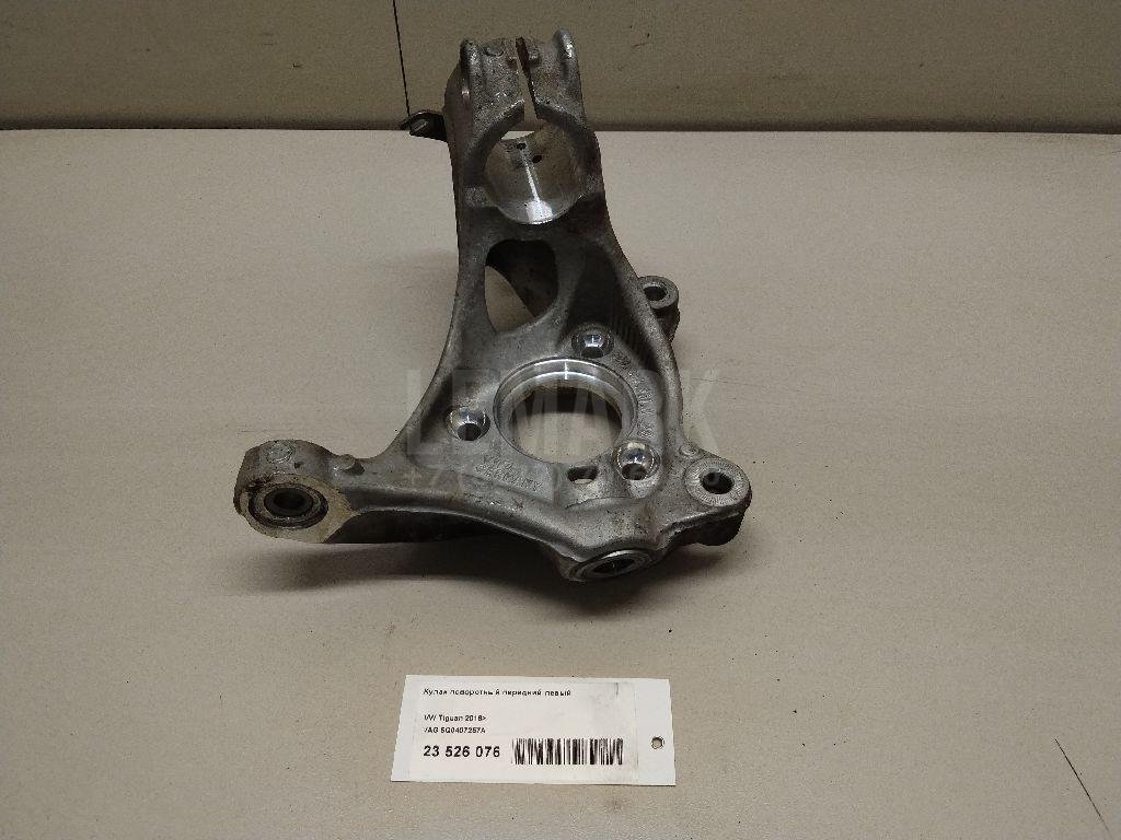 Кулак поворотный передний левый