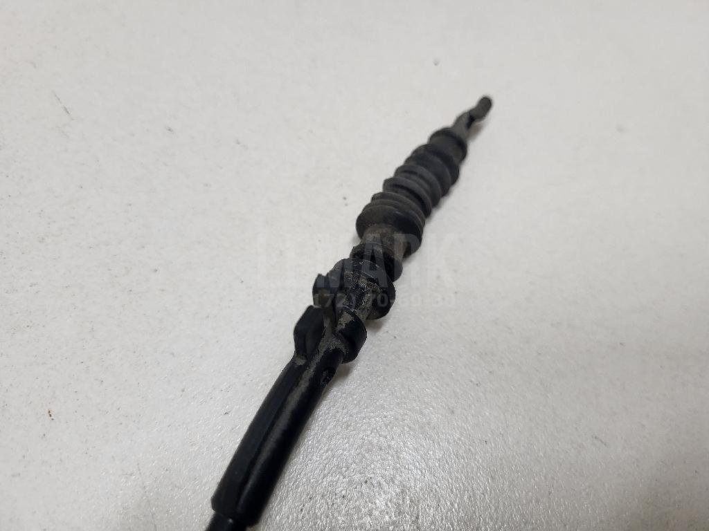 Трос открывания двери