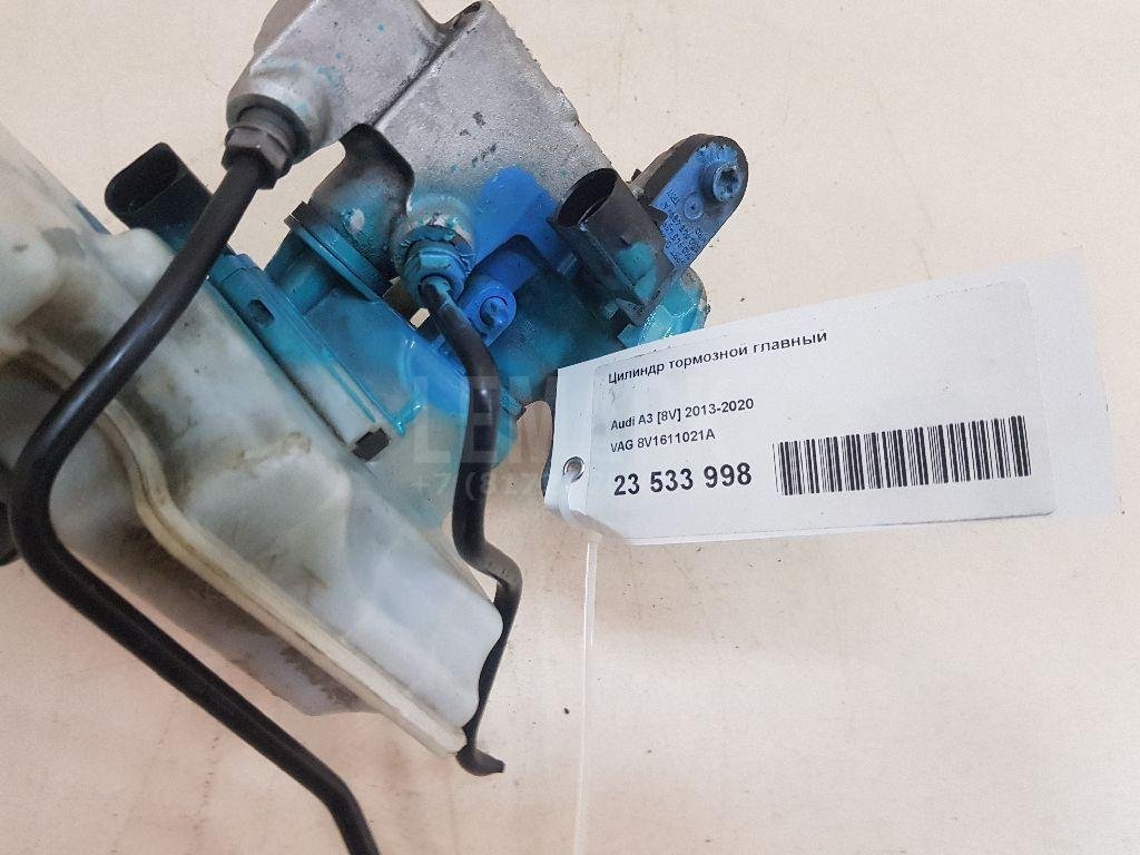 Цилиндр тормозной главный