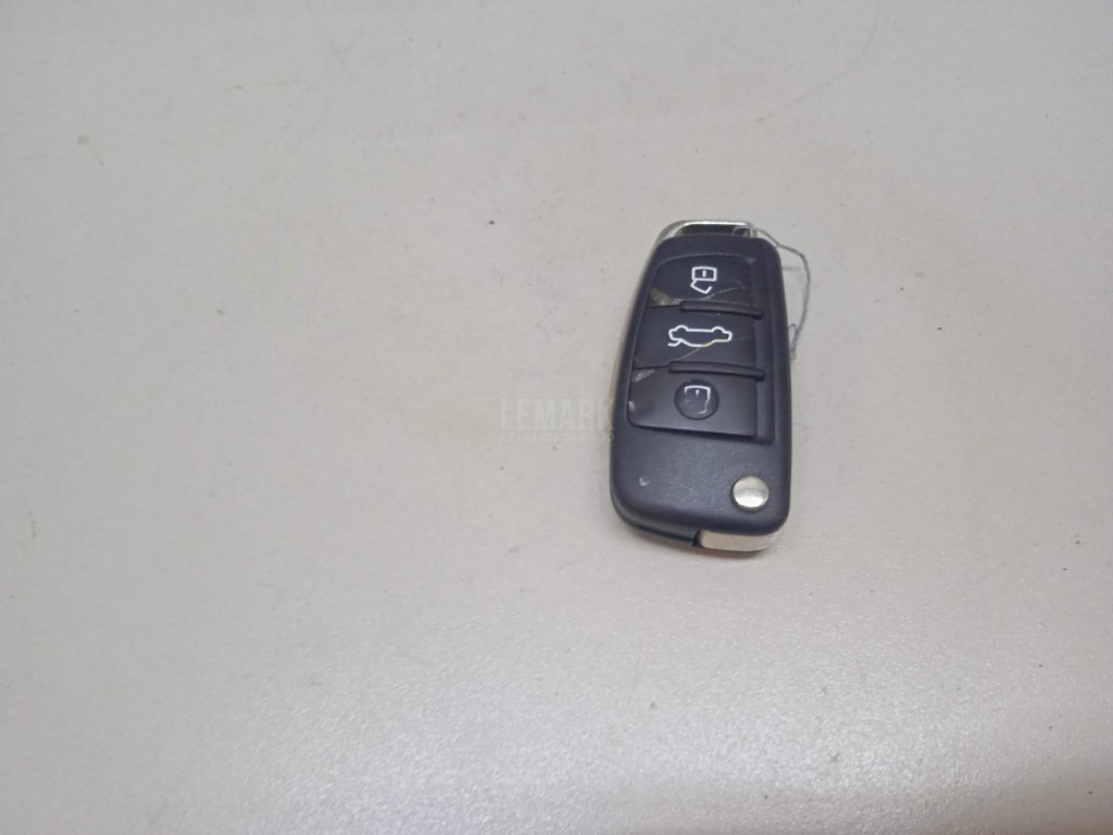 Ключ зажигания