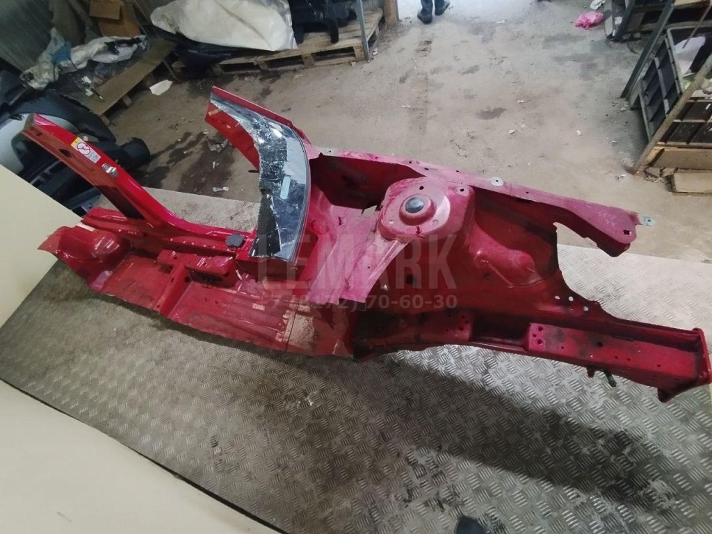 Порог со стойкой левый