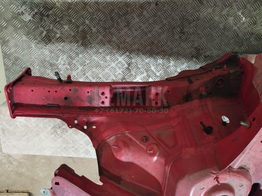 Порог со стойкой левый