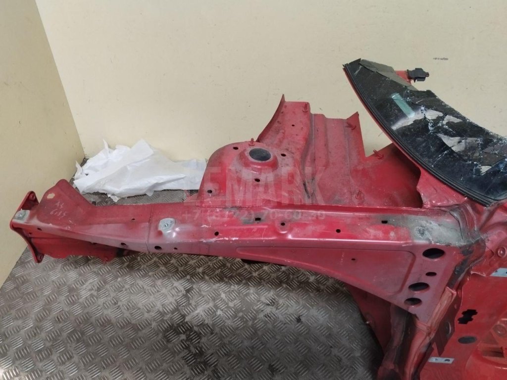 Порог со стойкой левый