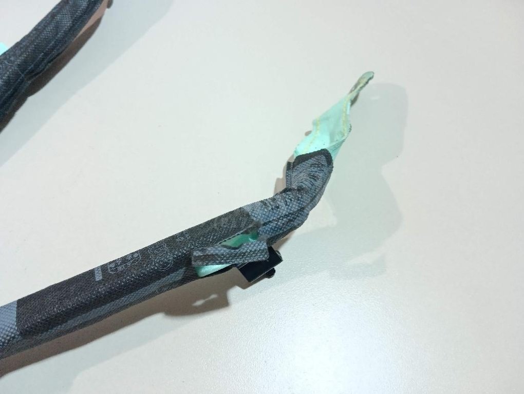 Подушка безопасности боковая (шторка)