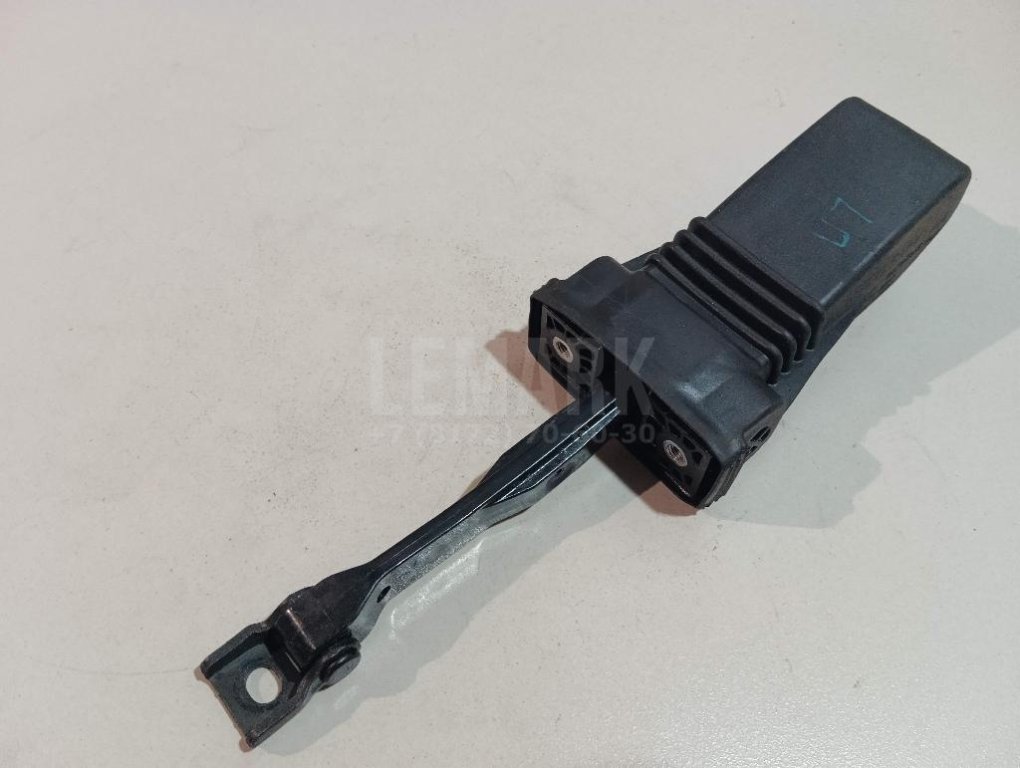 Ограничитель двери для  Alfa Romeo 159 2005-2011