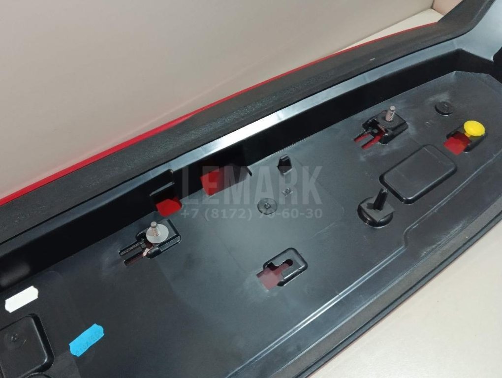 Спойлер (дефлектор) багажника