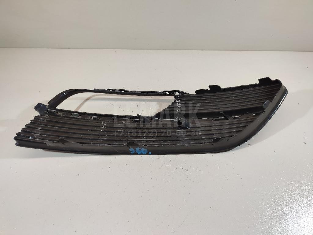 Решетка в бампер левая