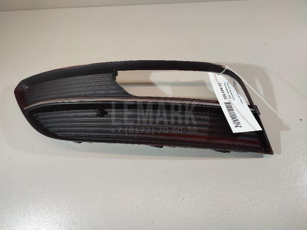 Решетка в бампер левая