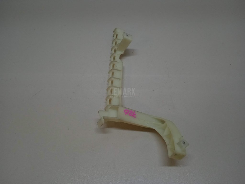 Направляющая стекла двери