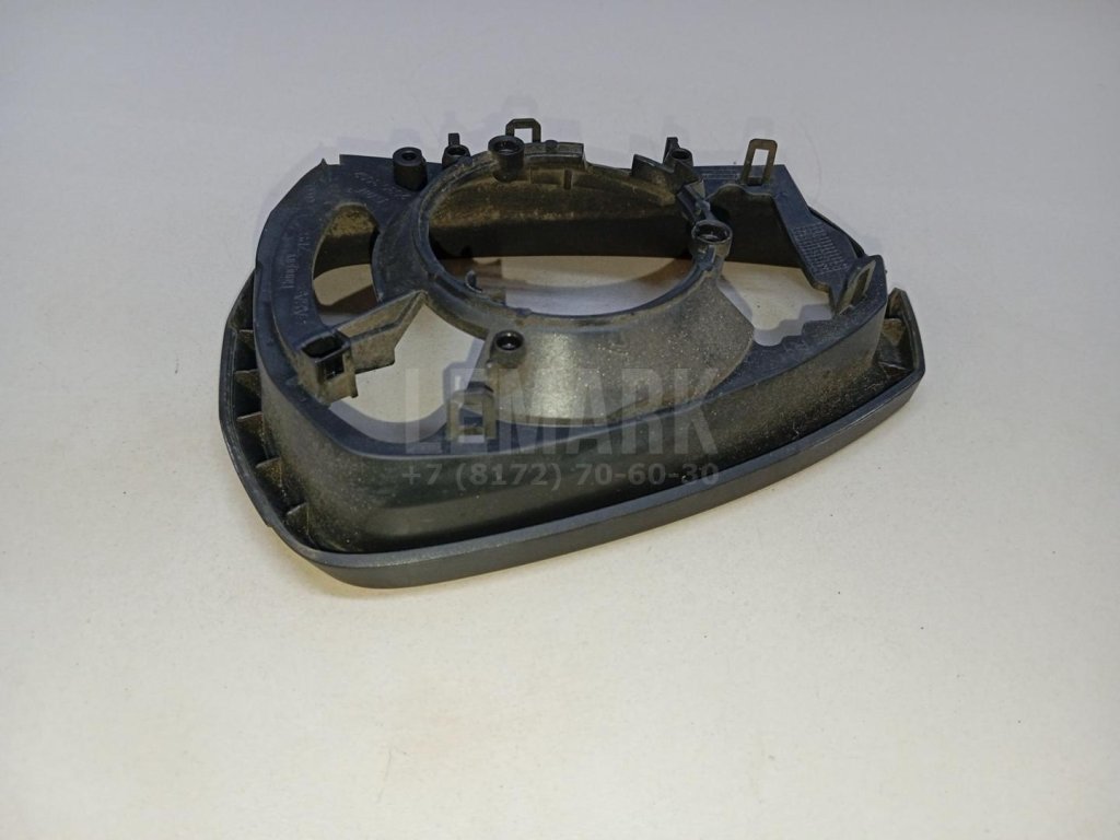 Рамка зеркала правого