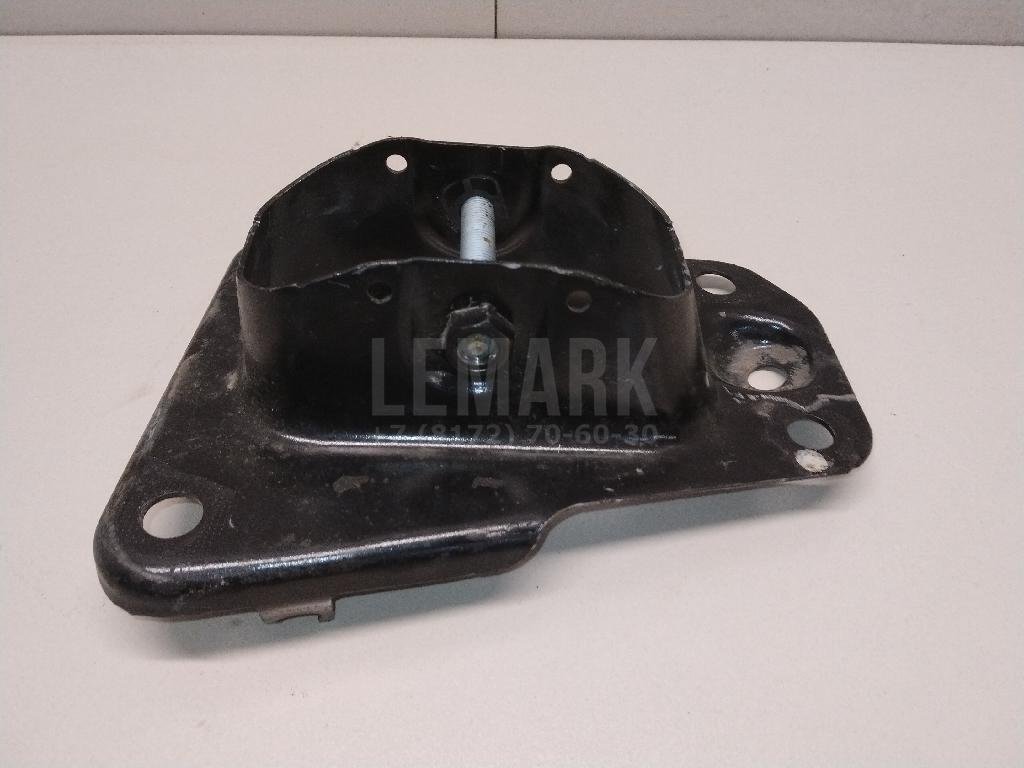 Кронштейн (п.з.к.) для  Audi A4 [B8] 2007-2015