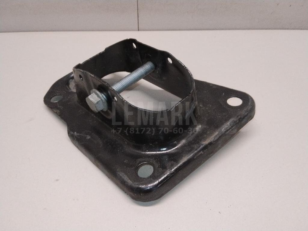 Кронштейн (п.з.к.) для  Audi A4 [B8] 2007-2015