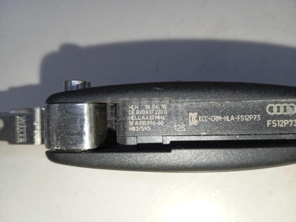 Ключ зажигания