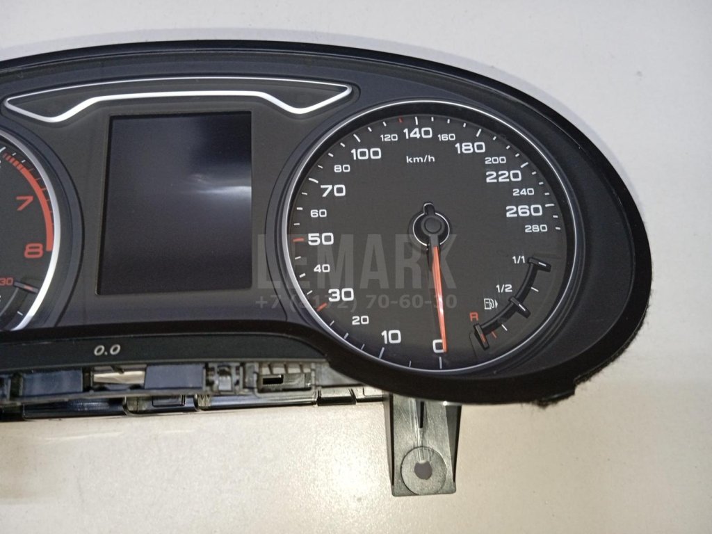 Панель приборов