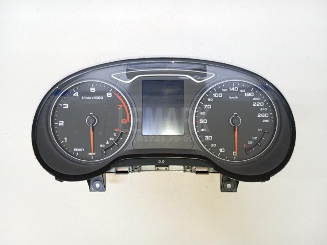 Панель приборов