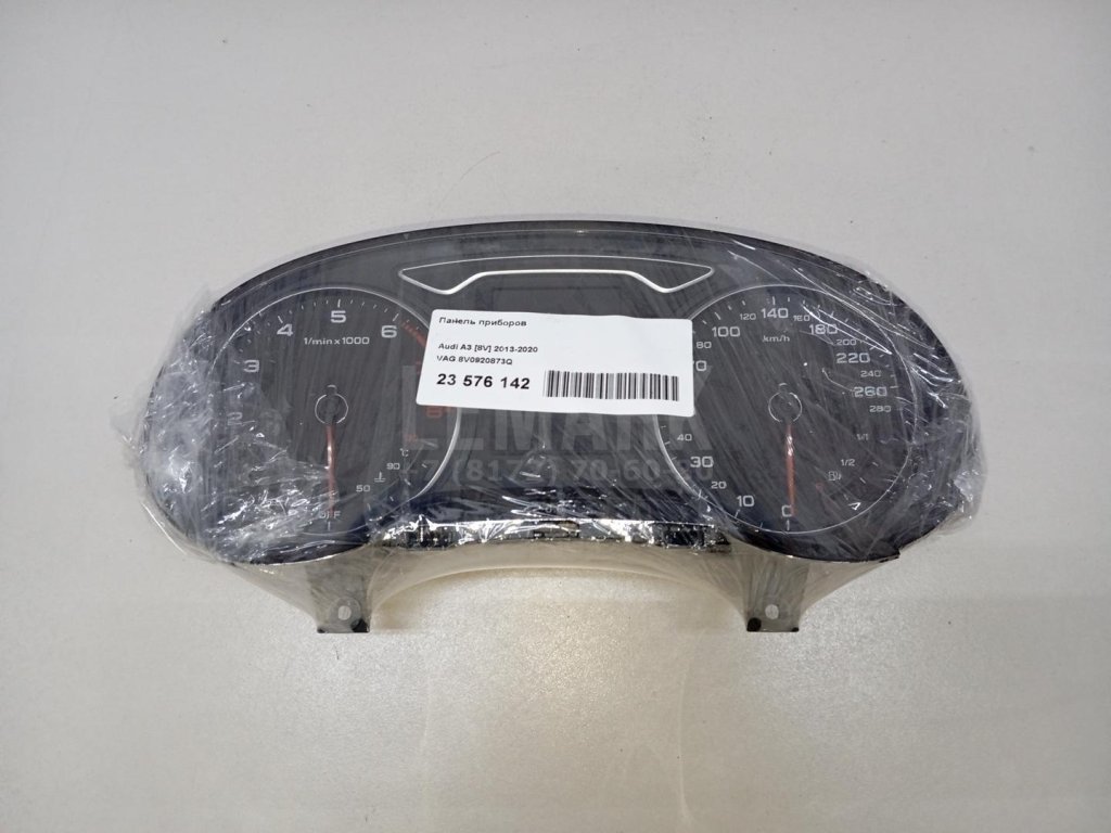 Панель приборов