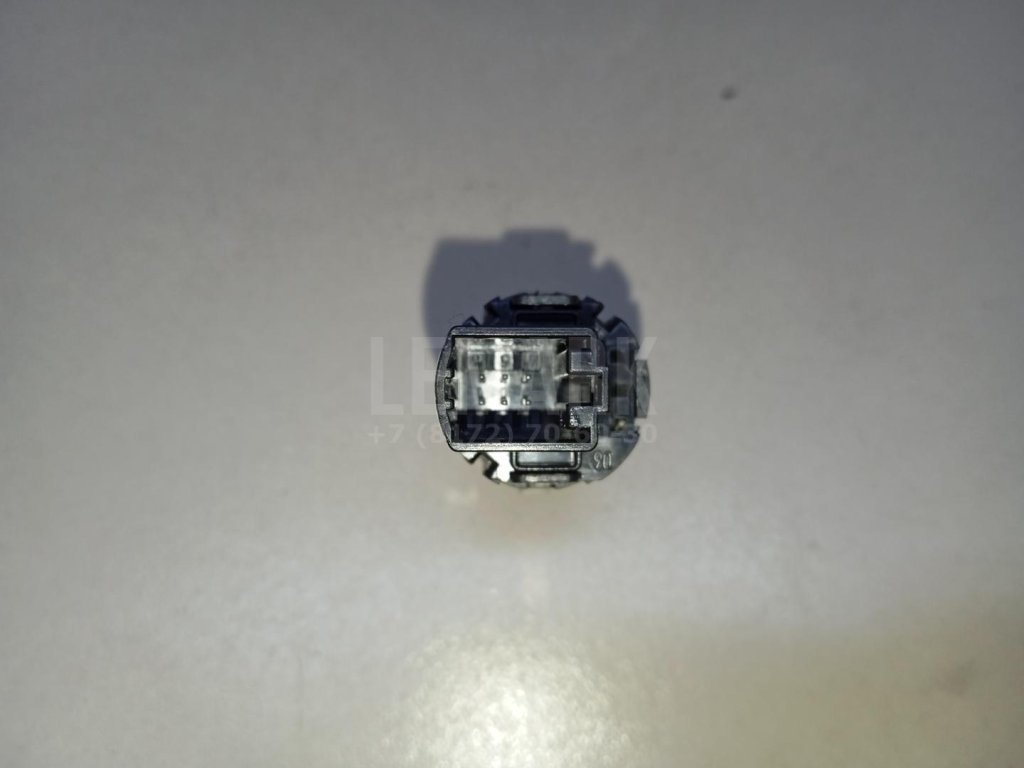 Кнопка запуска двигателя