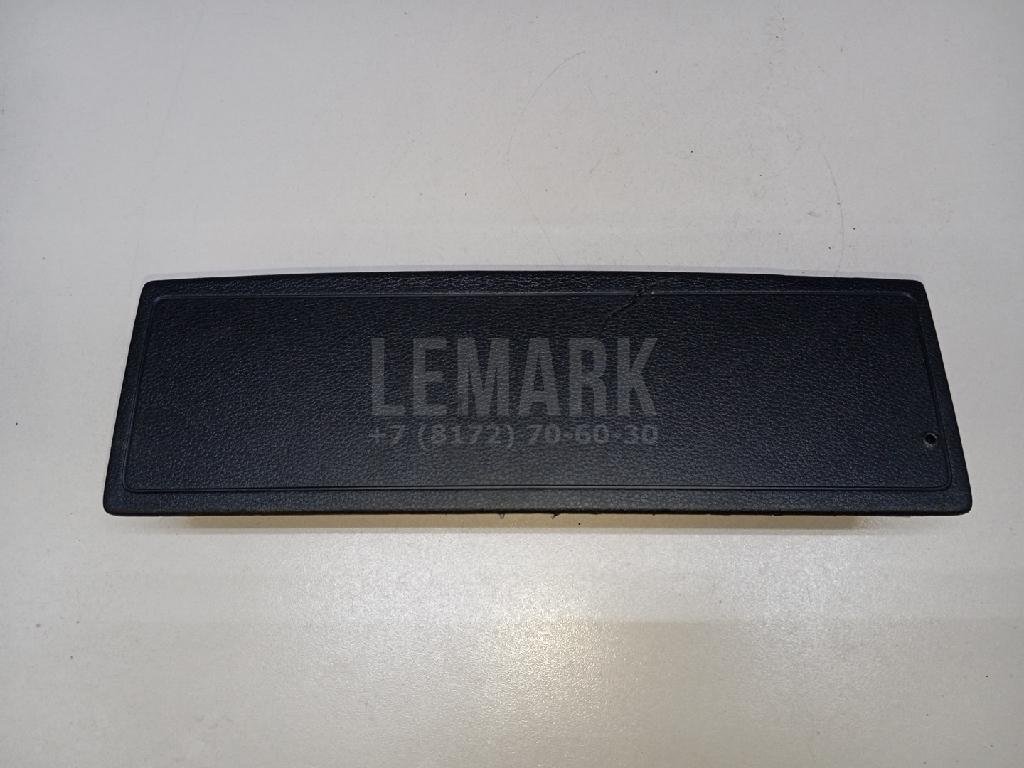 Подушка безопасности нижняя (для колен)