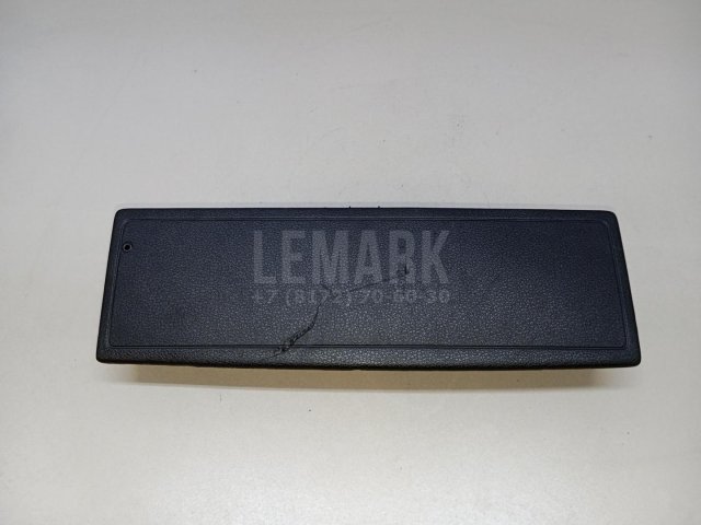 Подушка безопасности нижняя (для колен)