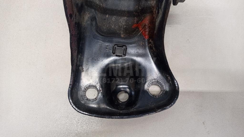 Кронштейн задней балки