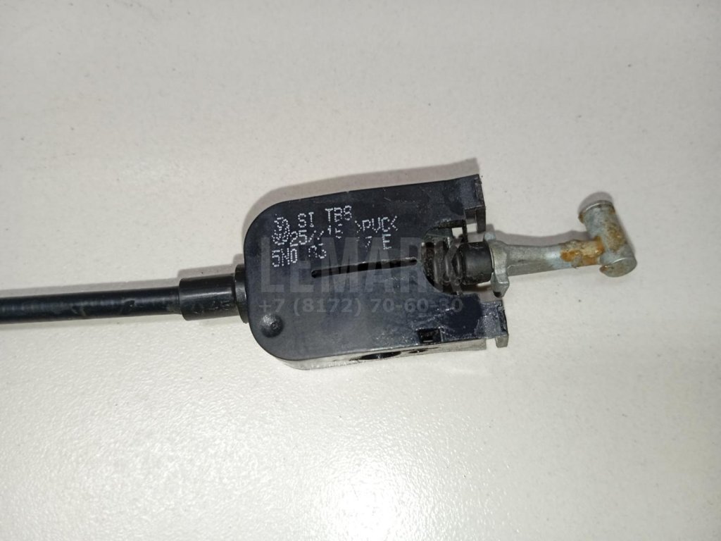 Трос открывания двери